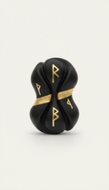 Accesorio de edición limitada en piel italiana
